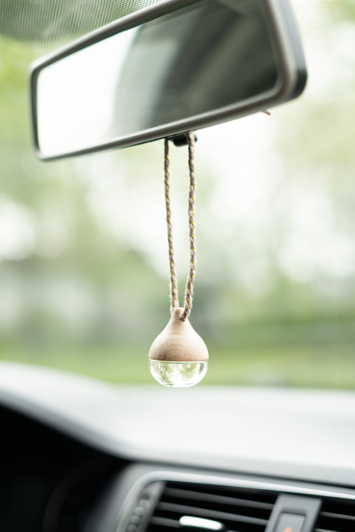 Cedar + Leather Car Diffuser